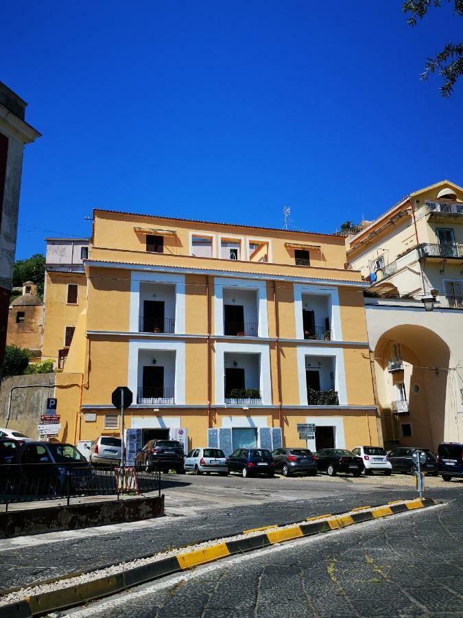 דירות גאטה Medieval Flat מראה חיצוני תמונה